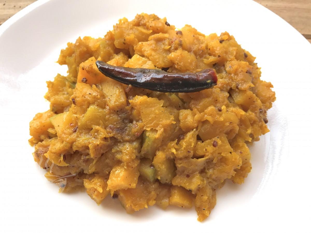 Teekhi-Meethi Kaddu Ki Sabji