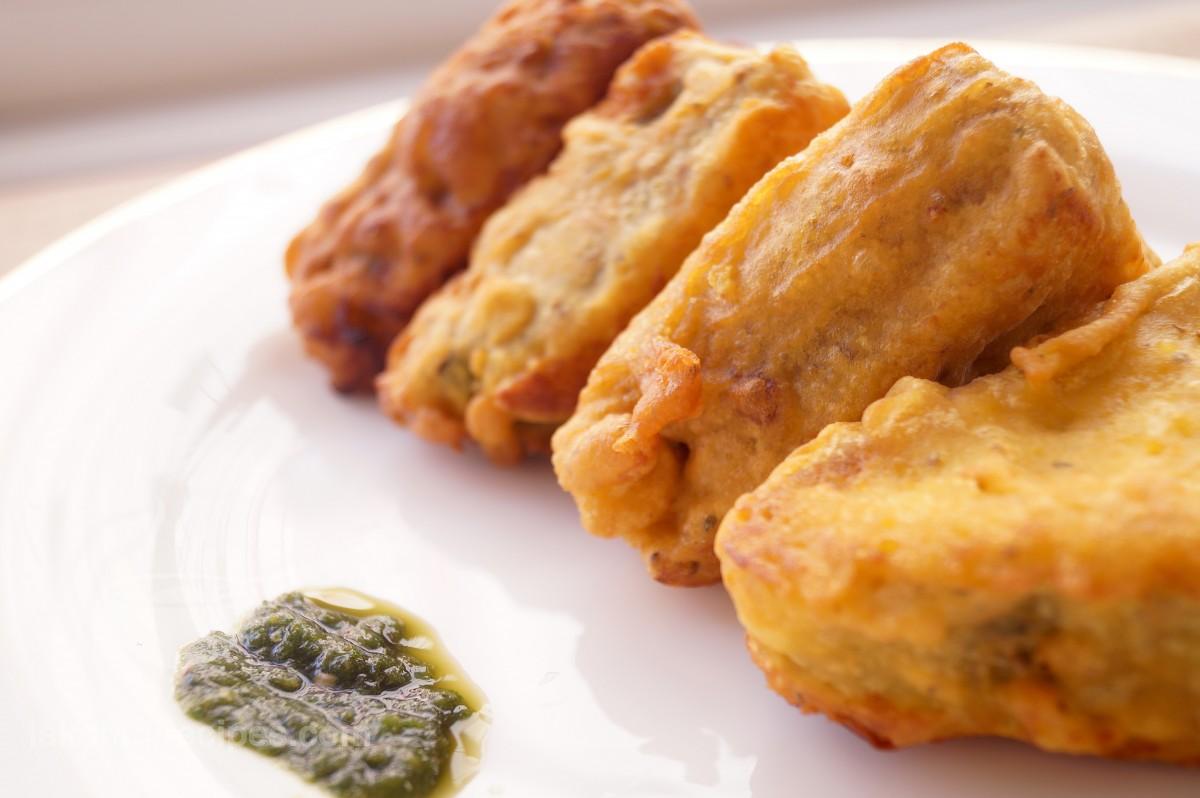 Bread Pakora - Bread Pakoda - Bread Pattice