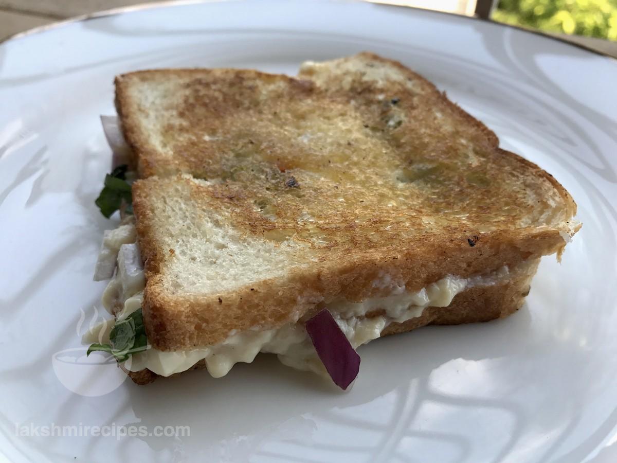 Mishti Doi Sandwich or Curd Sandwich