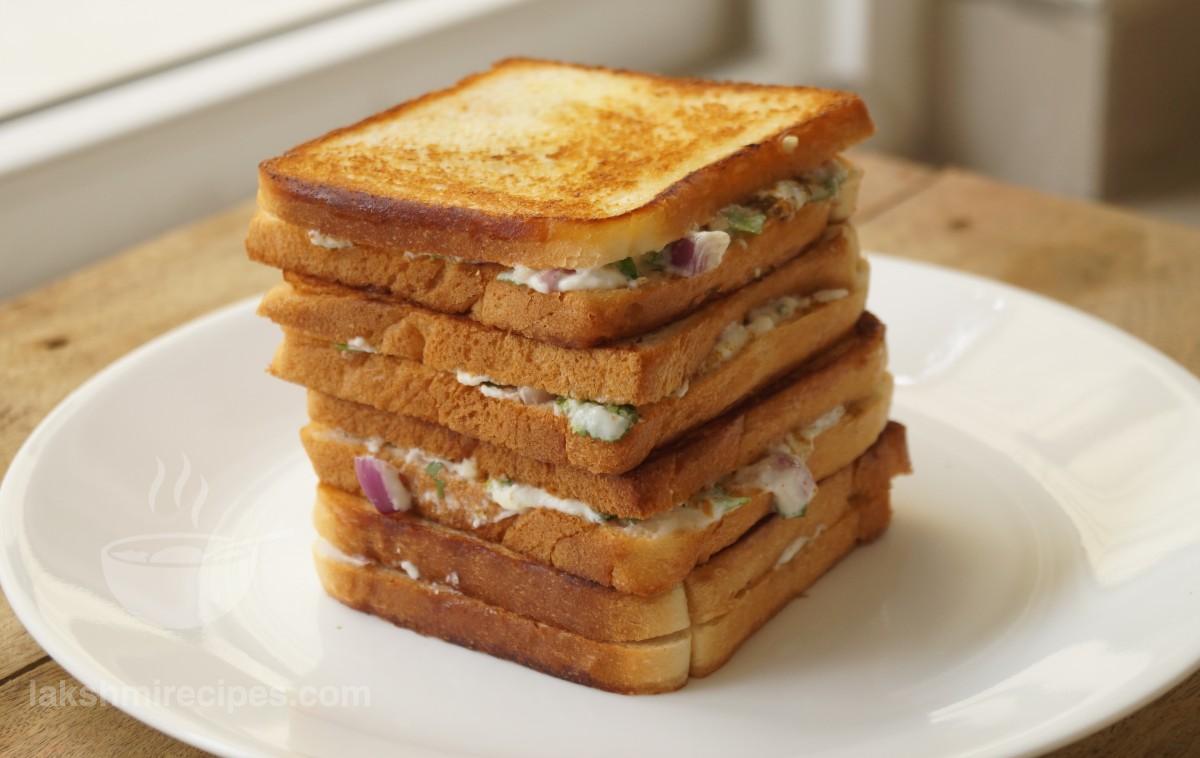 Mishti Doi Sandwich or Sweet Curd Sandwich