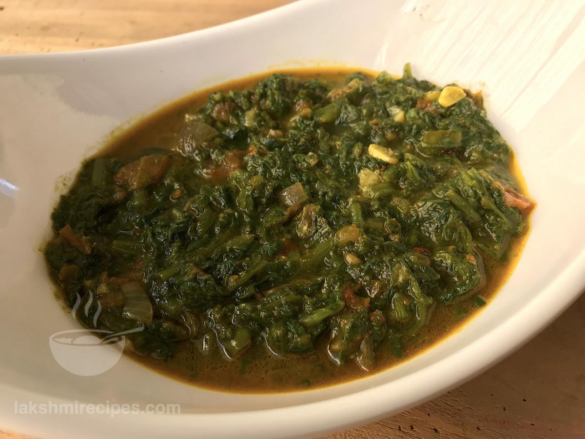 Paalak Ka Saag Recipe - Palak ka Saag or Spinach Curry Recipe