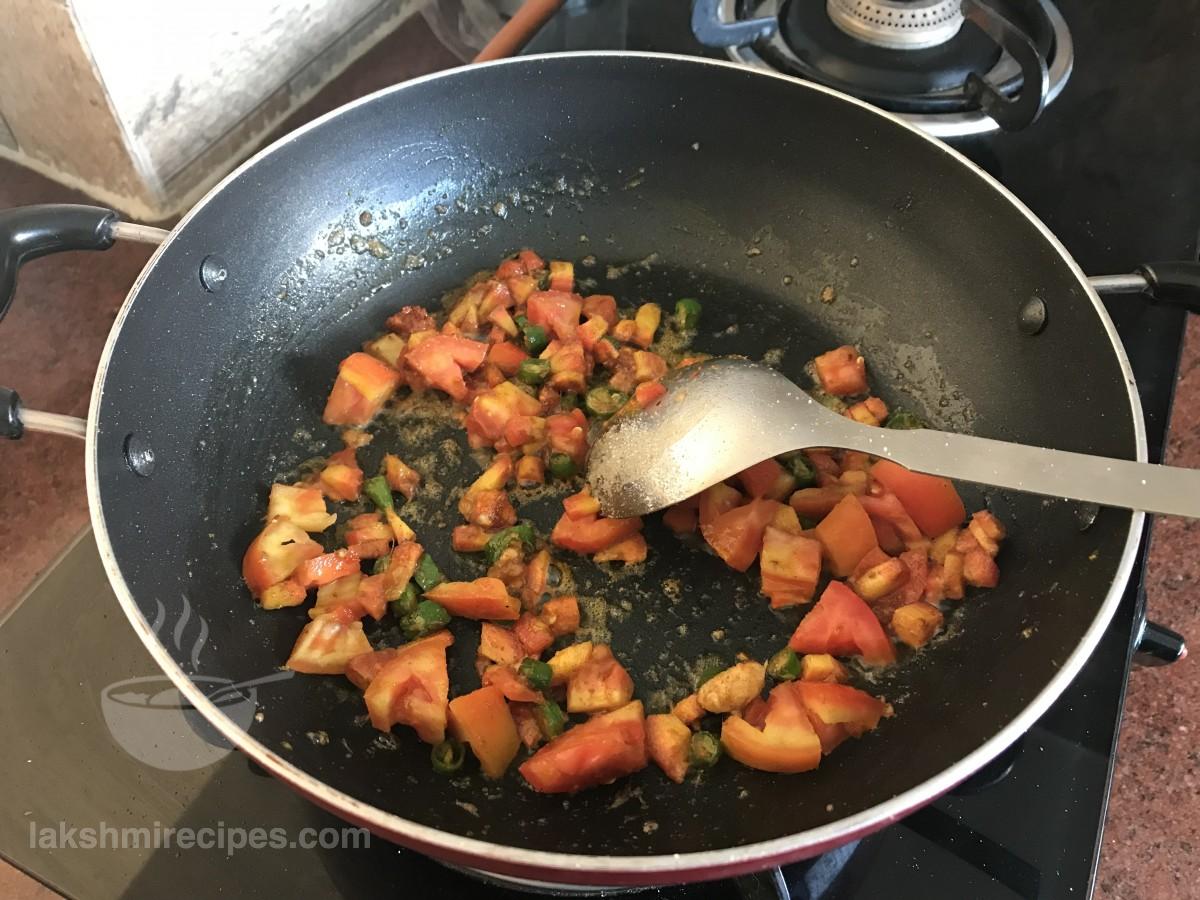 Tomato Rice Recipe - Learn How To Make Tomato Rice With Lakshmi